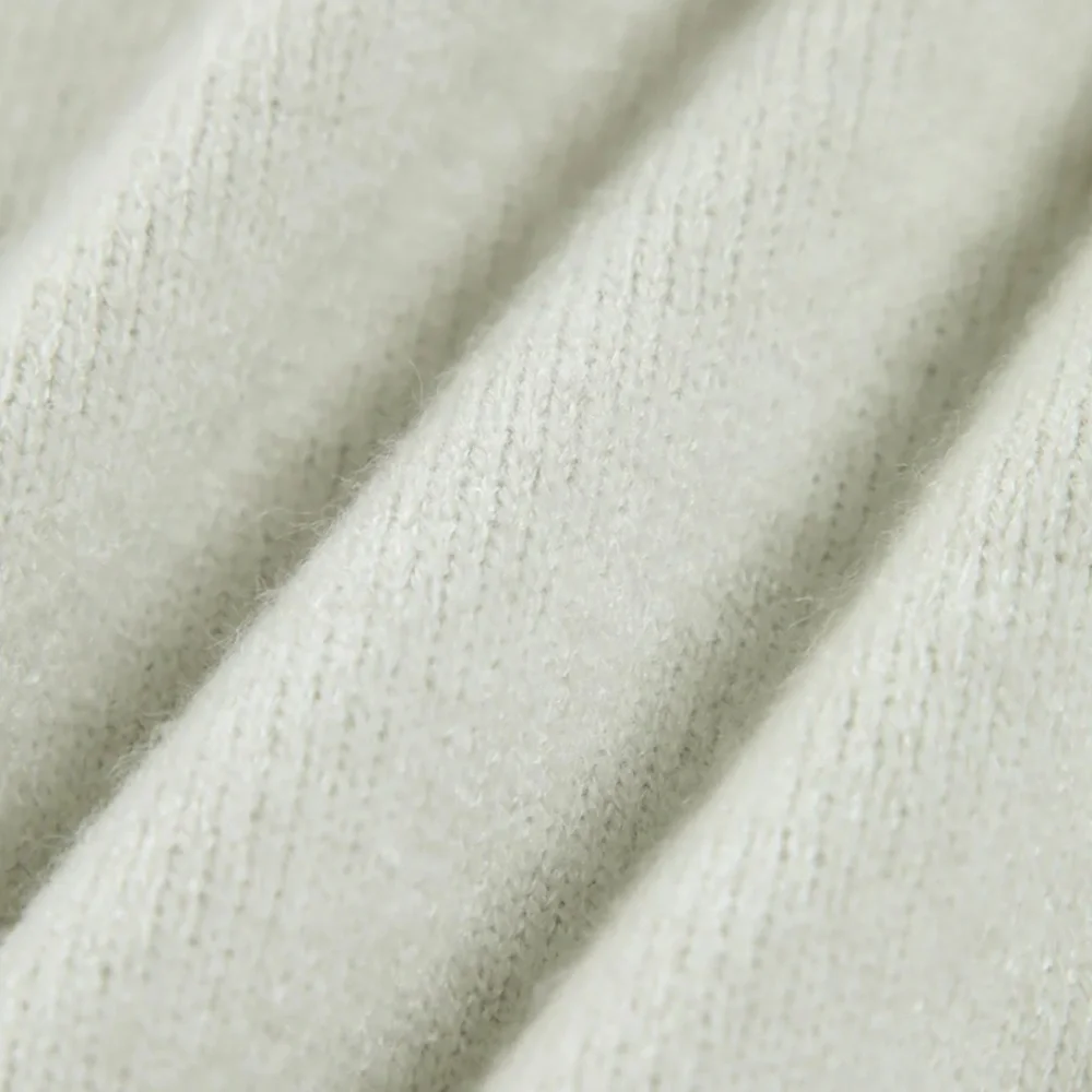 Commense Cream Knit Sweater - Picture 4 of 8